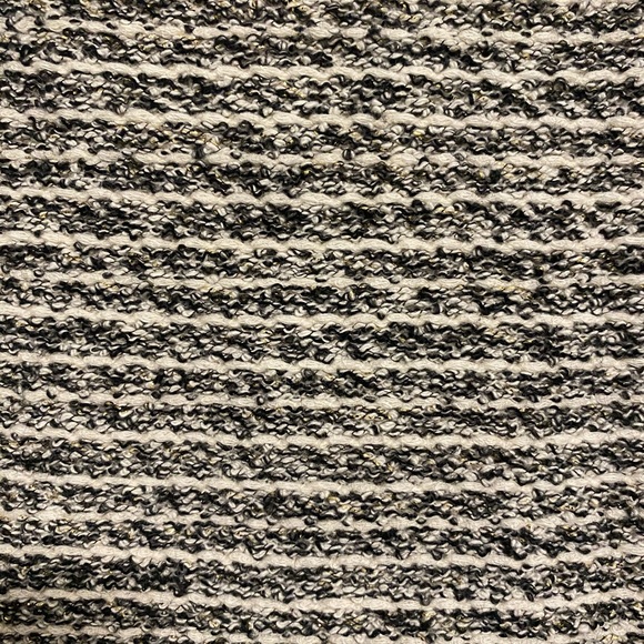 Chic Banana Republic Twil Skirt - Picture 2 of 3